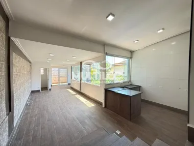 Casa com 2 Quartos para alugar, 122m² no Gonzaga, Santos