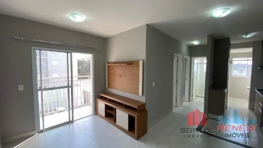 Apartamento com 2 Quartos para alugar, 48m² no Santa Claudina, Vinhedo