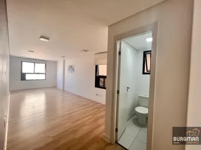 Sala Comercial à venda, 32m² no Centro, Curitiba
