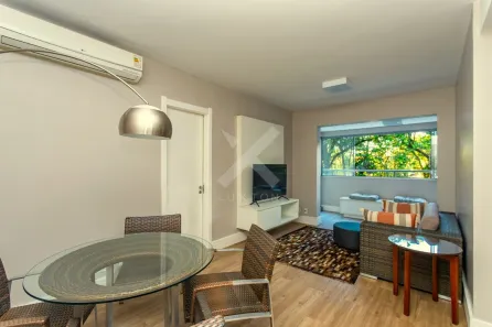 Apartamento com 1 Quarto para alugar, 56m² no Três Figueiras, Porto Alegre