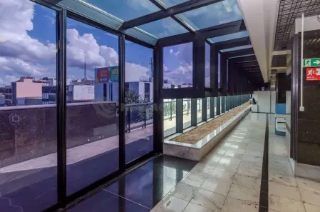 Sala Comercial para alugar, 1200m² no Asa Norte, Brasília