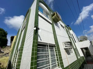 Apartamento com 2 Quartos para alugar, 60m² no Cordeiro, Recife