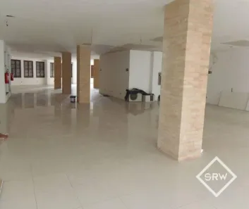 Sala Comercial para alugar, 600m² no Centro, Santos