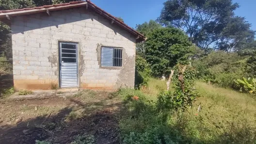 Fazenda/Sítio com 2 Quartos à venda, 1000m² no Centro, Extrema
