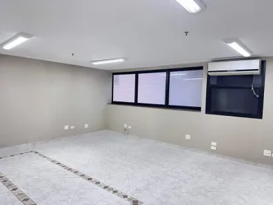 Ponto Comercial para alugar, 30m² no Santa Cecília, São Paulo