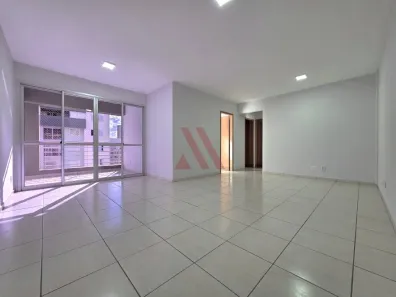 Apartamento com 3 Quartos para alugar, 112m² no Setor Bueno, Goiânia