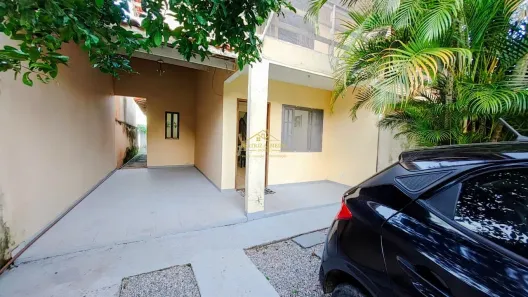 Casa com 3 Quartos para alugar, 110m² no Praia de Itaipuaçu (Itaipuaçu), Maricá