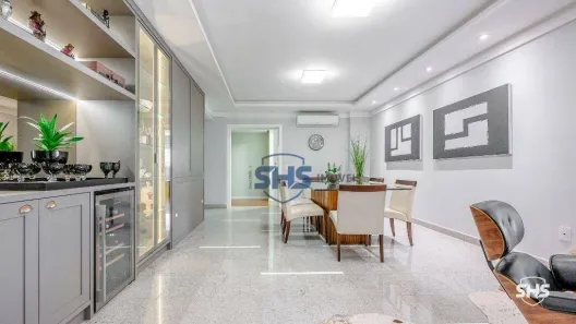 Apartamento com 3 Quartos para alugar, 217m² no Jardim Blumenau, Blumenau