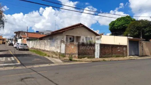 Casa com 2 Quartos à venda, 100m² no Vila São José, São Carlos