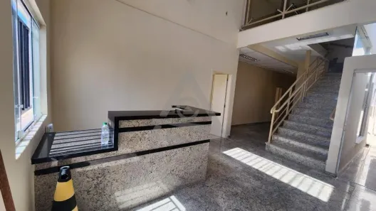 Prédio Comercial para alugar, 300m² no Jardim Guanabara, Campinas