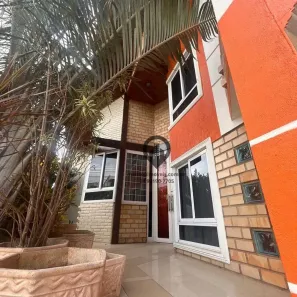Casa com 3 Quartos à venda, 360m² no Campo Grande, Rio de Janeiro