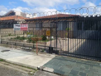 Casa com 3 Quartos à venda, 70m² no Cajuru, Curitiba