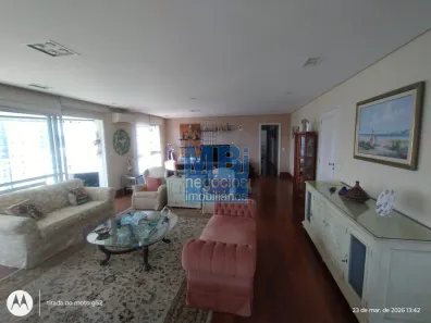 Apartamento com 4 Quartos para alugar, 240m² no Vila Sofia, São Paulo