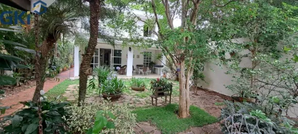 Sobrado com 4 Quartos para venda ou aluguel, 322m² no Indianópolis, São Paulo