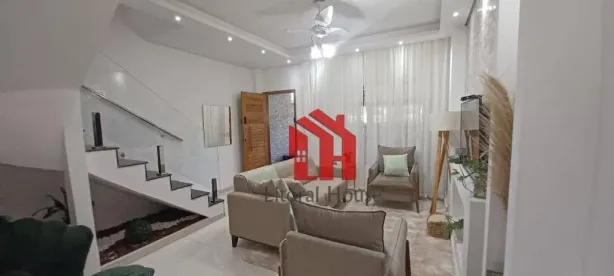 Sobrado com 2 Quartos à venda, 116m² no Vila Nova, Cubatão