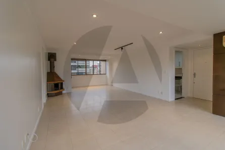 Apartamento com 3 Quartos para alugar, 126m² no Mont Serrat, Porto Alegre