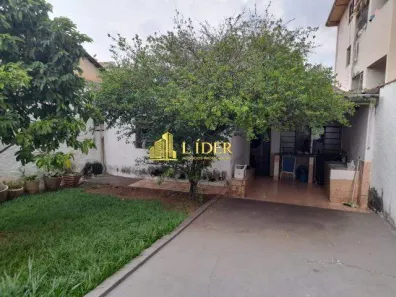 Casa com 4 Quartos à venda, 180m² no Centro, Uberlândia