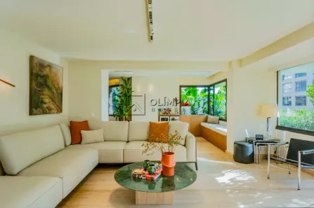 Apartamento com 4 Quartos à venda, 240m² no Jardim Europa, São Paulo