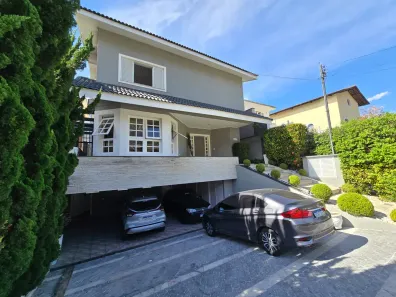 Casa de Condomínio com 4 Quartos para alugar, 360m² no Alphaville, Santana de Parnaíba