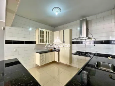 Casa com 3 Quartos para alugar, 100m² no Balneário Riviera, Americana