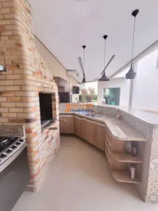 Sobrado com 3 Quartos à venda, 264m² no Embratel, Porto Velho