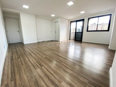 Sala Comercial com 1 Quarto à venda, 35m² no Centro, Curitiba