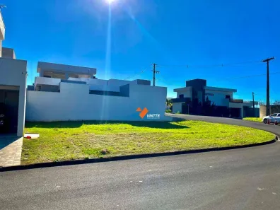 Lote/Terreno à venda, 242m² no Álvares Machado, Álvares Machado