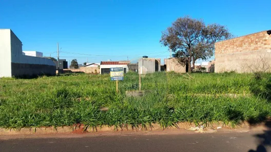 Lote/Terreno à venda, 250m² no Parque das Laranjeiras II, Uberaba