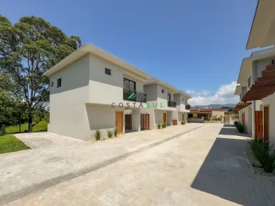 Casa com 2 Quartos à venda, 85m² no , Garopaba