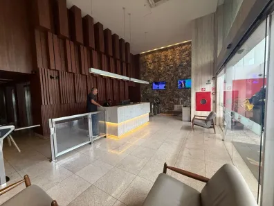 Sala Comercial à venda, 47m² no Jardim Goiás, Goiânia