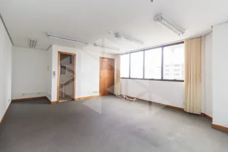 Ponto Comercial para alugar, 33m² no Boa Vista, Porto Alegre