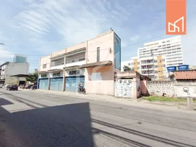 com 4 Quartos à venda, 245m² no Centro, Nova Iguaçu
