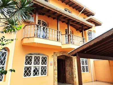 Casa com 6 Quartos à venda, 410m² no Vila Nogueira, Campinas