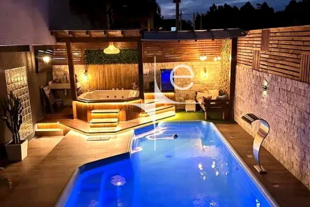 Casa com 3 Quartos para alugar, 200m² no Campeche, Florianópolis