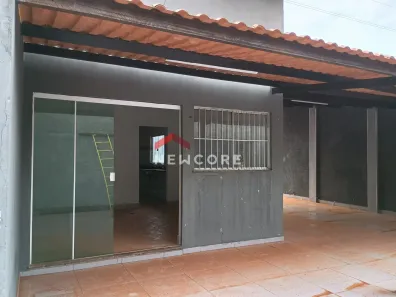 Casa com 3 Quartos à venda, 200m² no Luizote de Freitas, Uberlândia