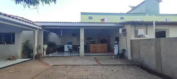 Casa com 4 Quartos à venda, 160m² no Araés, Cuiabá
