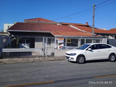 Casa com 6 Quartos à venda, 230m² no Praia Comprida, São José