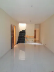 Sobrado com 3 Quartos à venda, 105m² no Jardim Santa Bárbara, Guarulhos