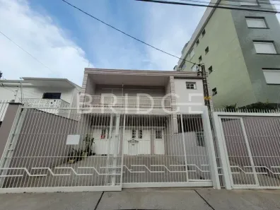 Casa com 4 Quartos para venda ou aluguel, 230m² no Jardim São Pedro, Porto Alegre