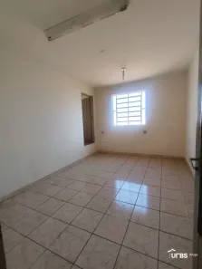 Sala Comercial para alugar, 240m² no Rodoviário, Goiânia