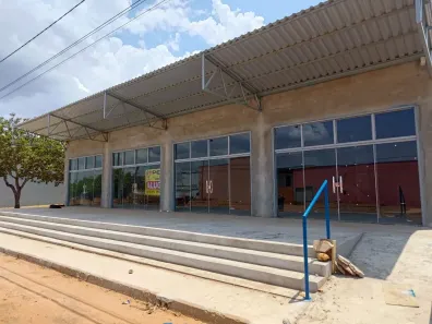 Ponto Comercial para alugar, 304m² no Luzimangues, Porto Nacional