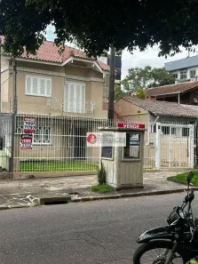 Sobrado com 3 Quartos à venda, 377m² no Higienópolis, Porto Alegre