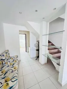 Casa de Condomínio com 2 Quartos à venda, 60m² no Praia do Siqueira, Cabo Frio