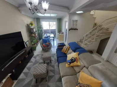 Casa de Condomínio com 3 Quartos à venda, 242m² no Vila Santos, São Paulo