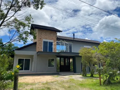 Casa com 4 Quartos à venda, 300m² no Arroio, Imbituba