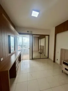 Apartamento com 4 Quartos para alugar, 220m² no Calhau, São Luís