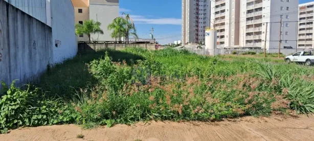 Lote/Terreno à venda, 424m² no Jardim Bounganville, Araraquara