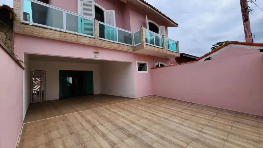 Sobrado com 4 Quartos à venda, 179m² no Jardim Marcia I, Peruíbe