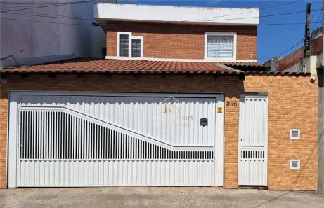 Casa com 3 Quartos à venda, 171m² no Vila Urupês, Suzano