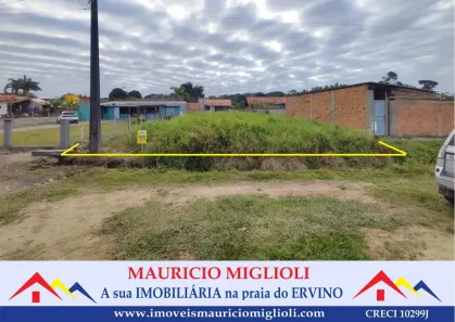 Lote/Terreno à venda, 525m² no Praia do Ervino, São Francisco do Sul